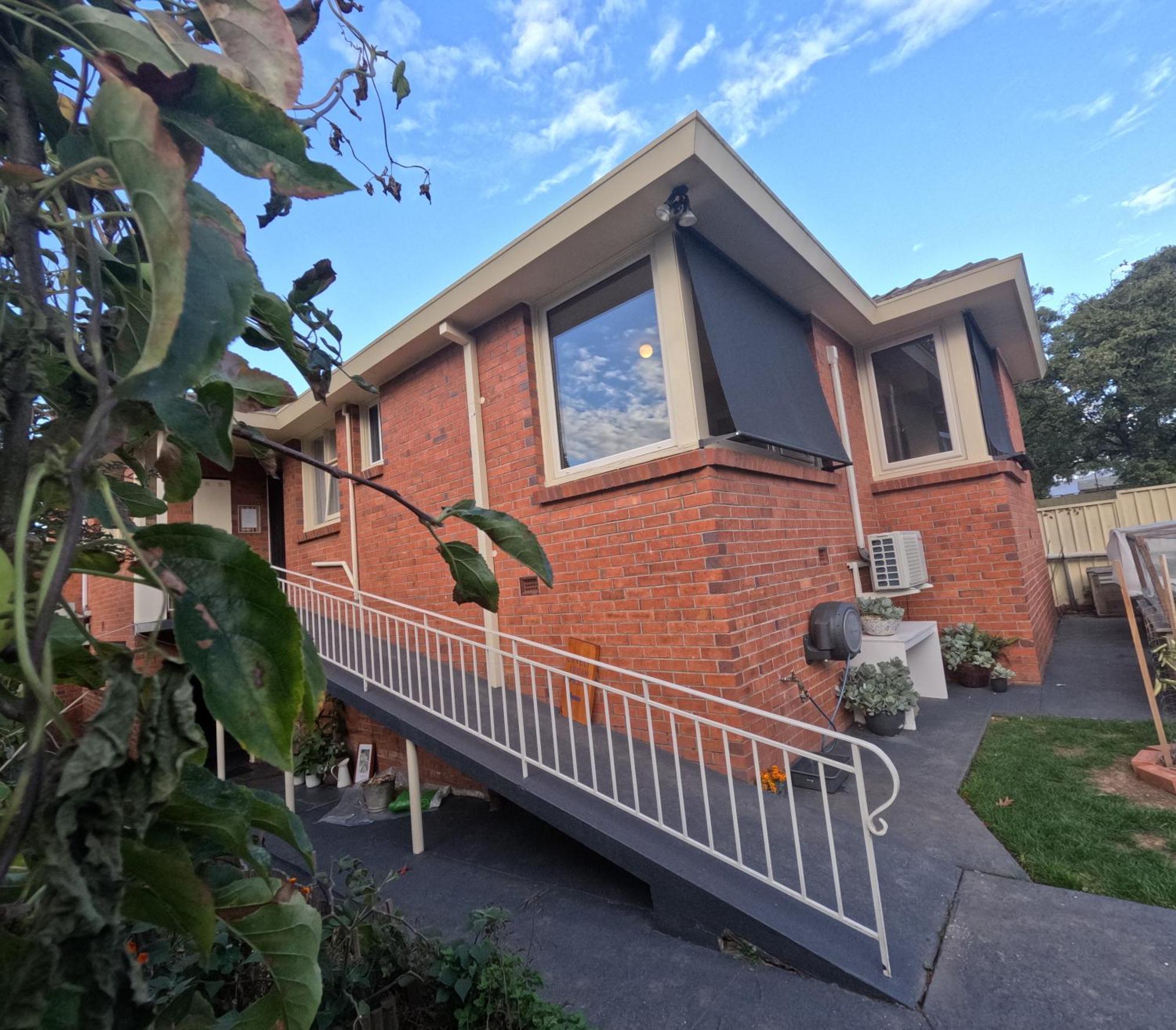Lovely Budget Vegan Homestay Launceston Exterior foto